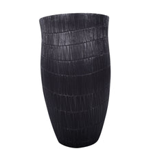 Load image into Gallery viewer, Willow Planter Collection-Black and White
