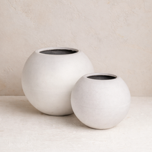 Load image into Gallery viewer, Hana Planter
